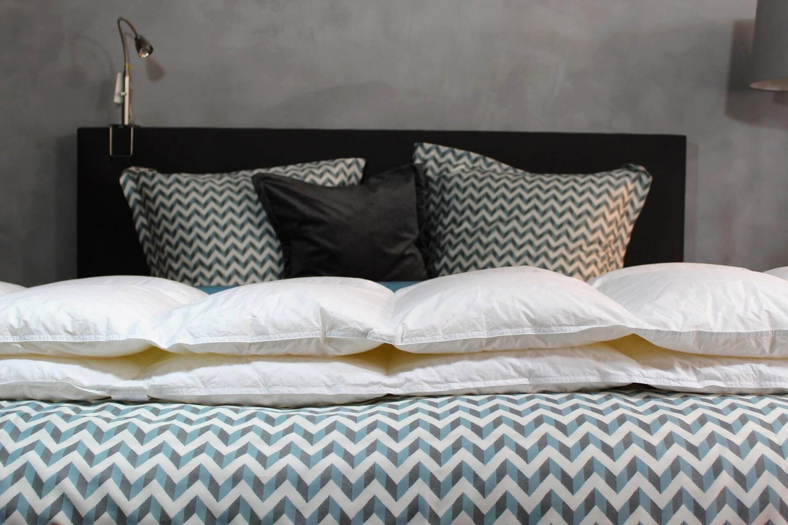 Nuvaro Exclusive Medium 240x220 Donzen dekbed Donzen dekbed 2 3 Donzen dekbed 240x220