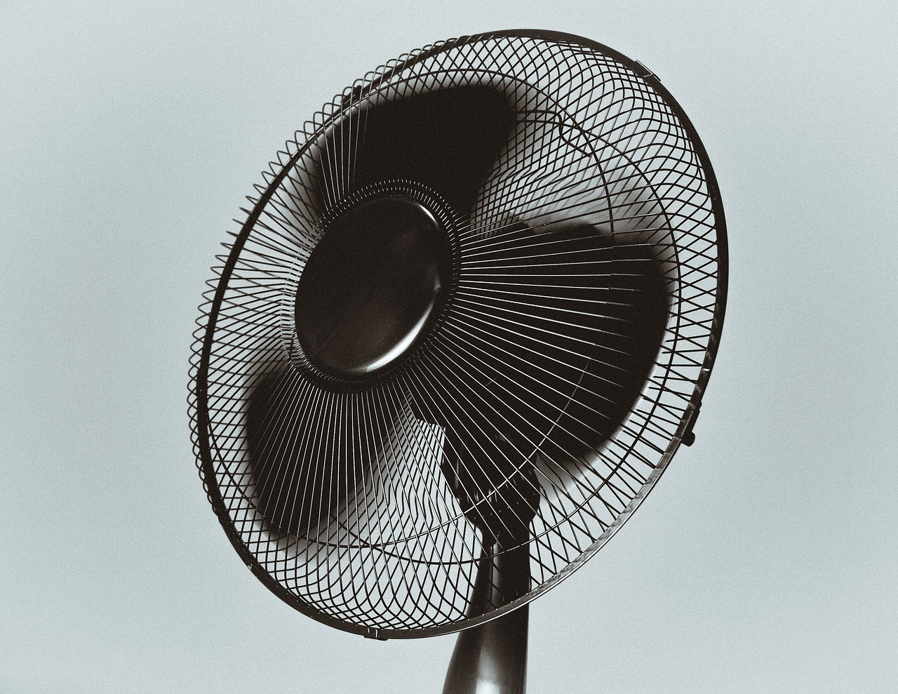 black g0e77630ec 1280 Beste ventilator voor je slaapkamer