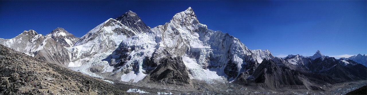 mountains g5db54166b 1280 himalaya-zoutlamp
